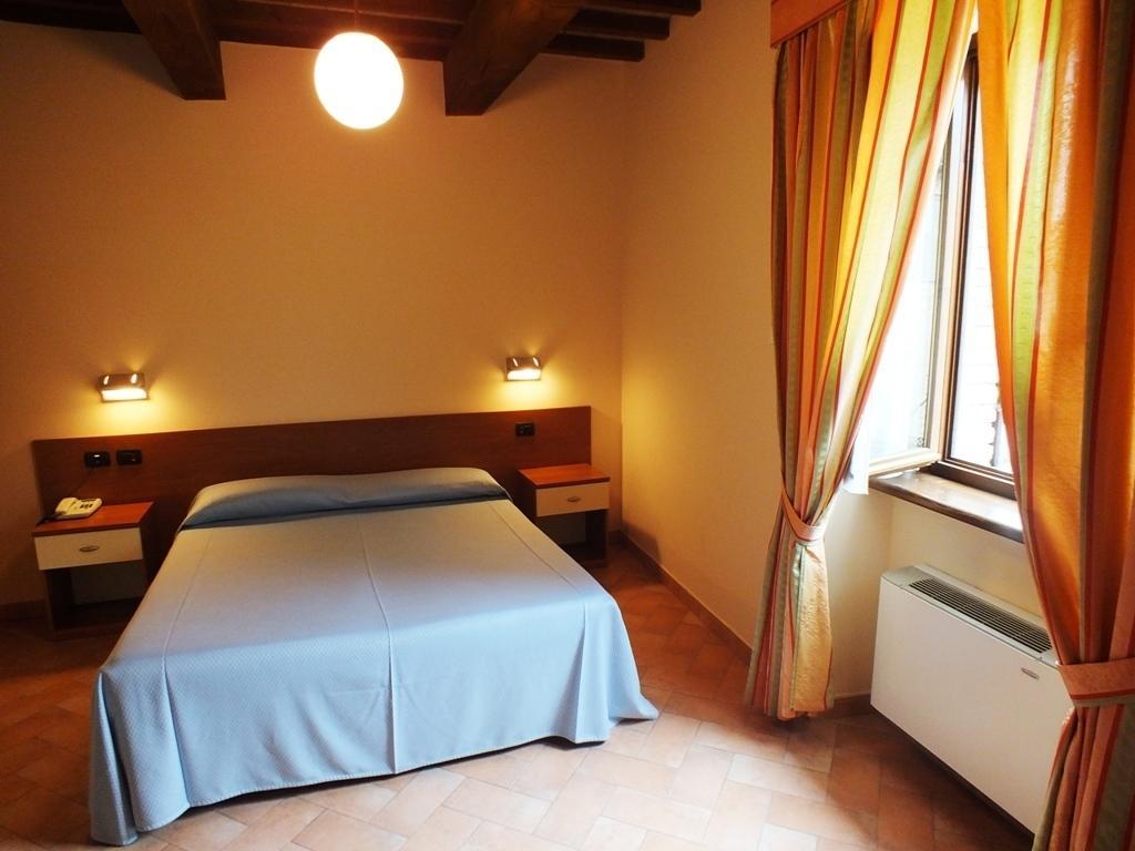 Hotel Santa Chiara Sant'Angelo in Vado Room photo